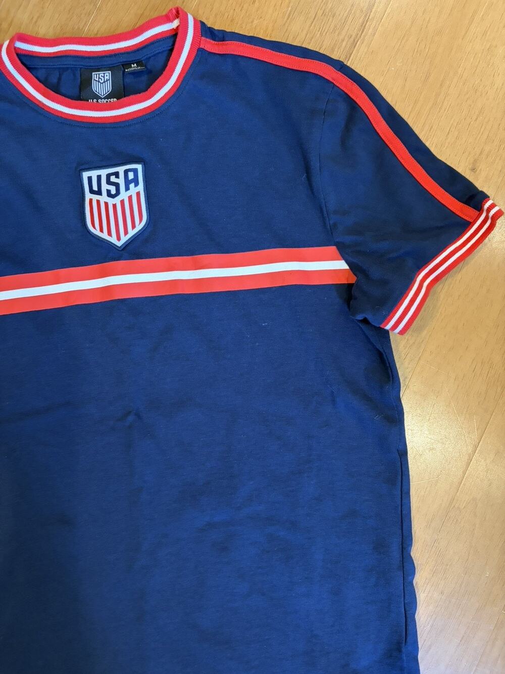 Team USA Medium Mens Blue Graphic Logo Short Sleeve Tshirt EUC